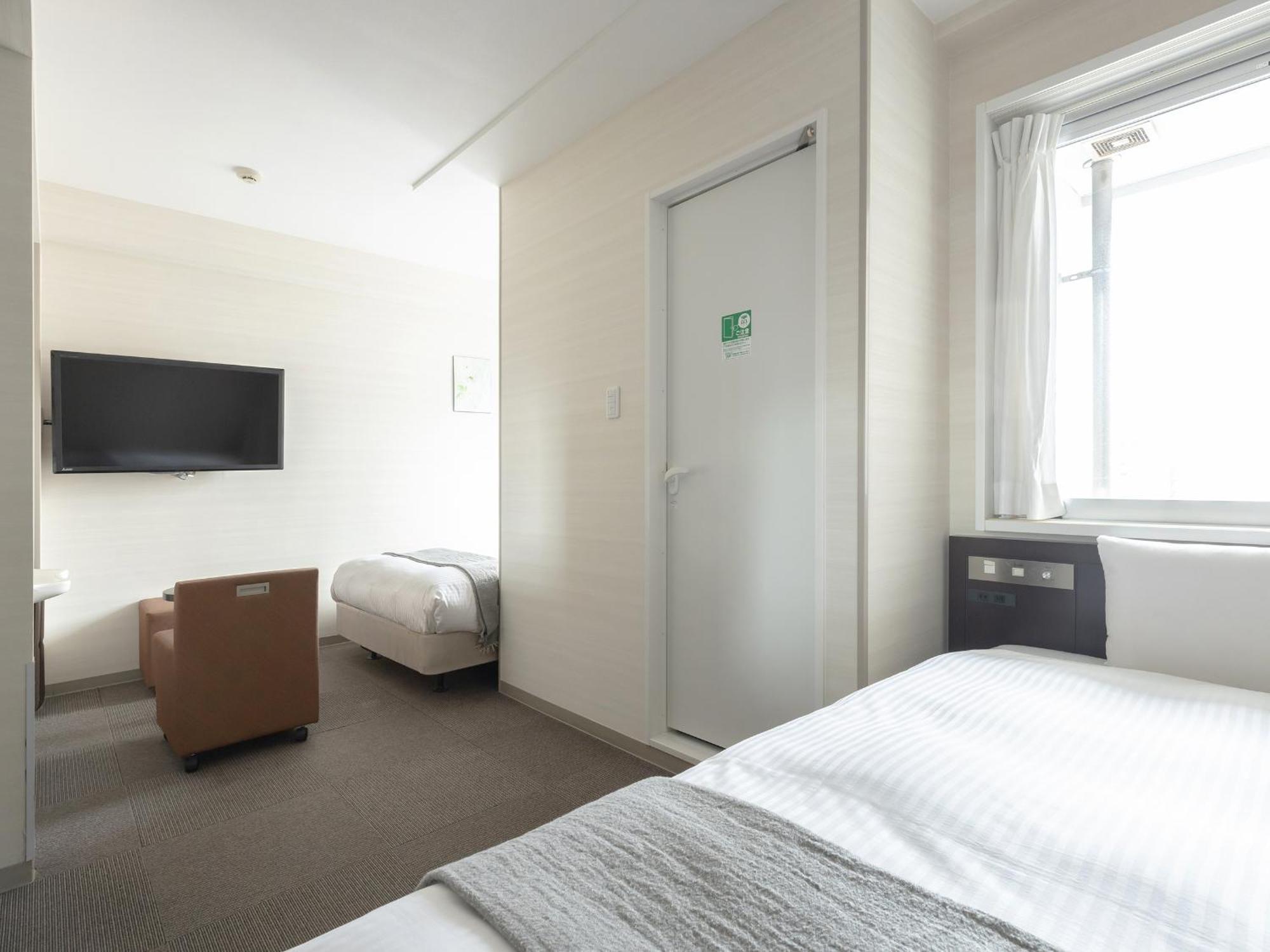 Vessel Inn Hiroshima Ekimae Eksteriør billede